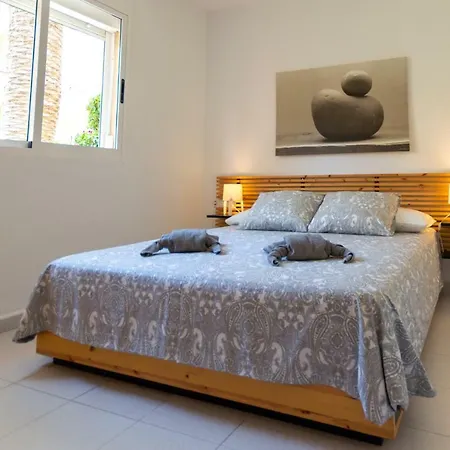 Poolviewzen-corralejoplaya Апартаменты *