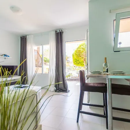 Poolviewzen-corralejoplaya Апартаменты